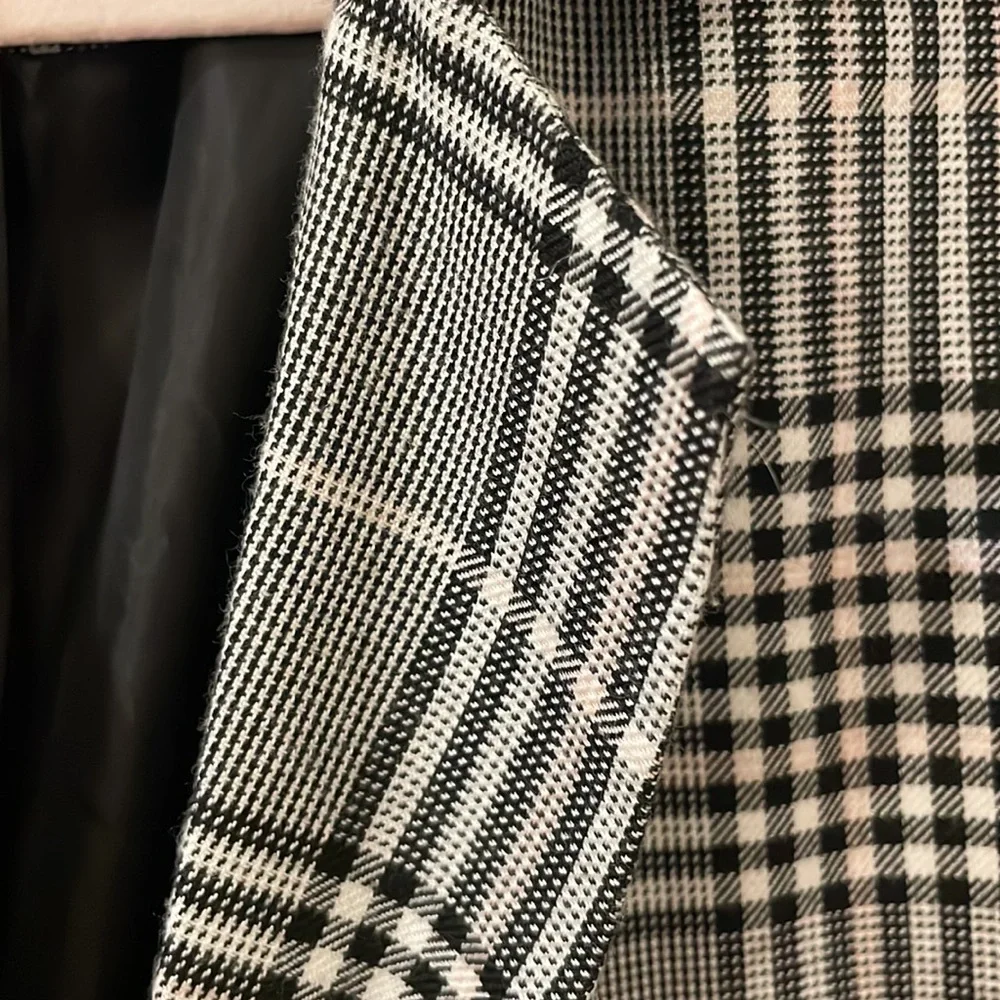 Cotton on oversized plaid blazer - Picture 7 of 9